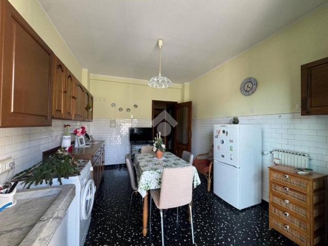 Appartamento in vendita a Val Polcevera, Serra Riccò