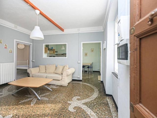 Appartamento in vendita a Val Polcevera, Serra Riccò