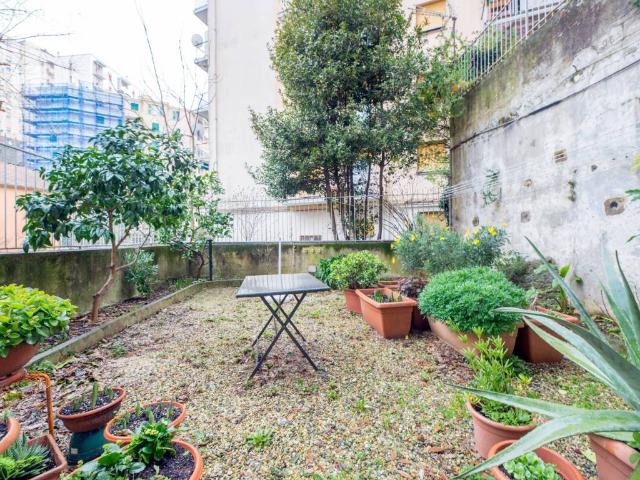 Appartamento in vendita a Medio Levante, Serra Riccò