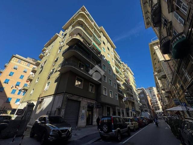 Appartamento in vendita a Sampierdarena, Genova