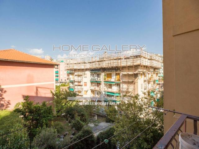 Appartamento in vendita a Chiappeto, Genova