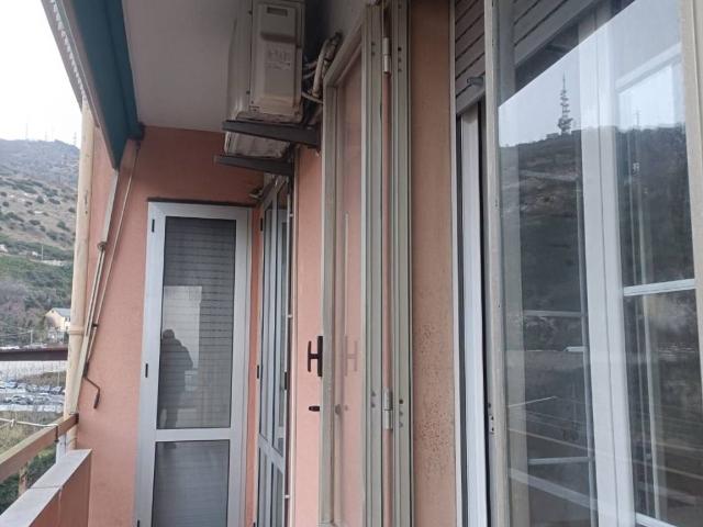 Appartamento in vendita a Oregina, Genova