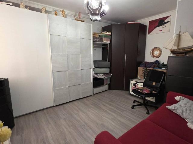 Appartamento in vendita a Val Polcevera, Serra Riccò
