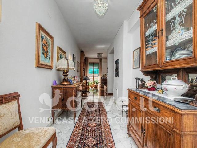 Appartamento in vendita a Medio Levante, Serra Riccò