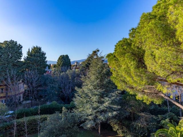 Appartamento in vendita a Levante, Serra Riccò