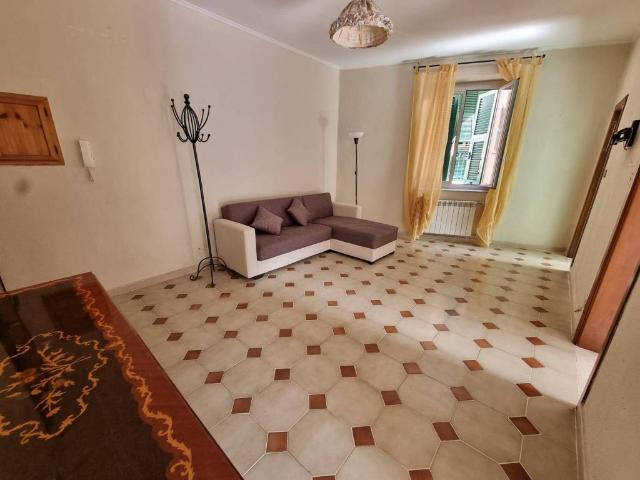 Appartamento in vendita a Val Polcevera, Serra Riccò