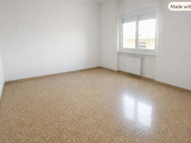 Appartamento in vendita a San Pantaleo, Genova
