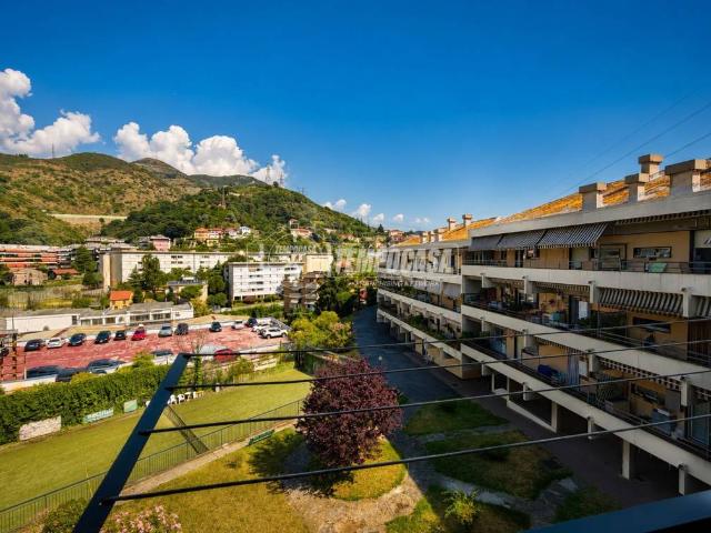 Appartamento in vendita a Medio Ponente, Serra Riccò