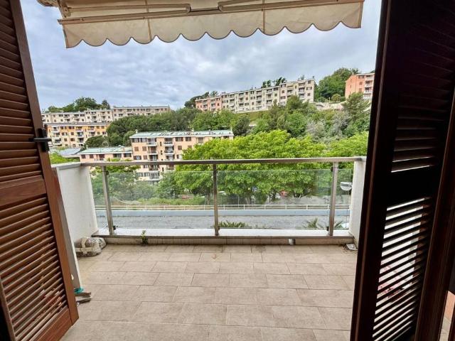 Appartamento in vendita a Ponente, Serra Riccò