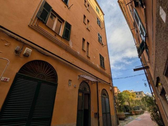 Appartamento in vendita a Val Polcevera, Serra Riccò