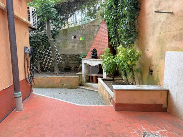 Appartamento in vendita a Centro Est, Serra Riccò