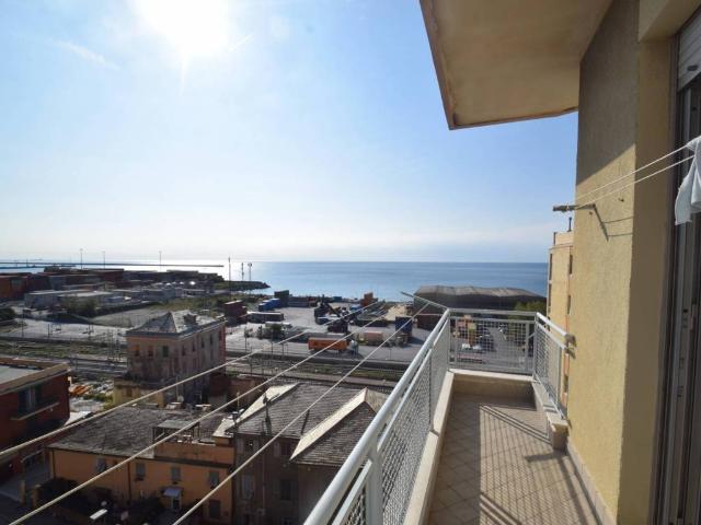 Appartamento in vendita a Ca' Nuova, Genova