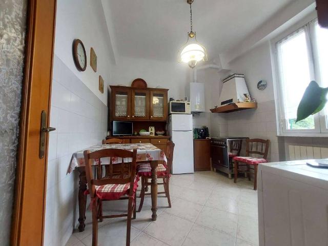 Appartamento in vendita a San Nicolò, Genova