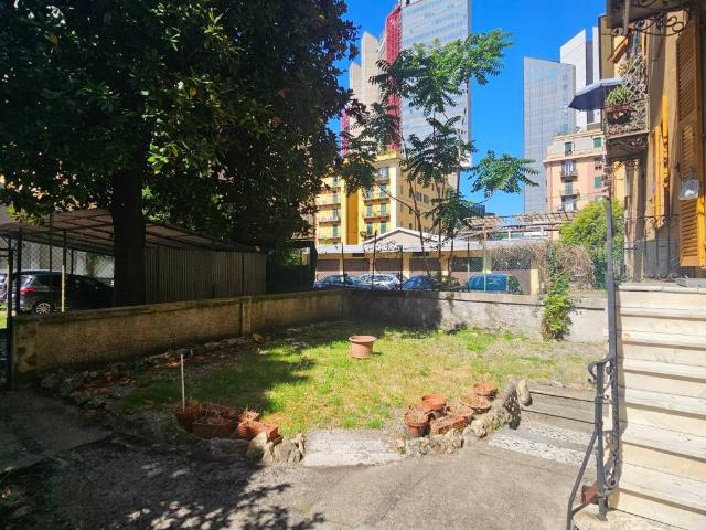 Appartamento in vendita a Medio Levante, Serra Riccò