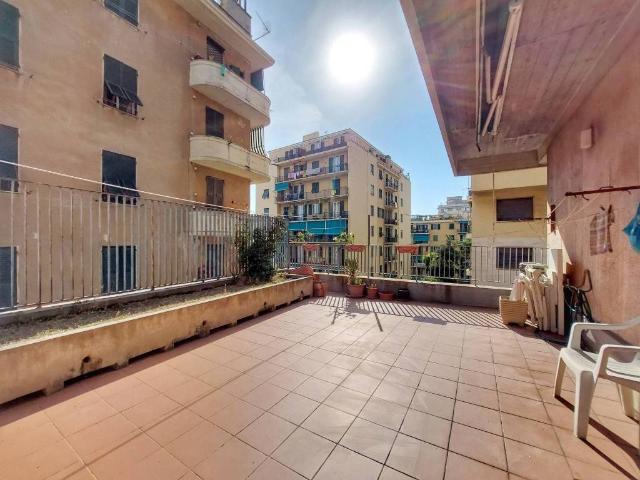 Appartamento in vendita a Centro Ovest, Serra Riccò