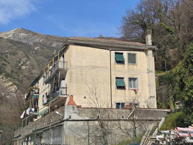 Appartamento in vendita a Levante, Serra Riccò