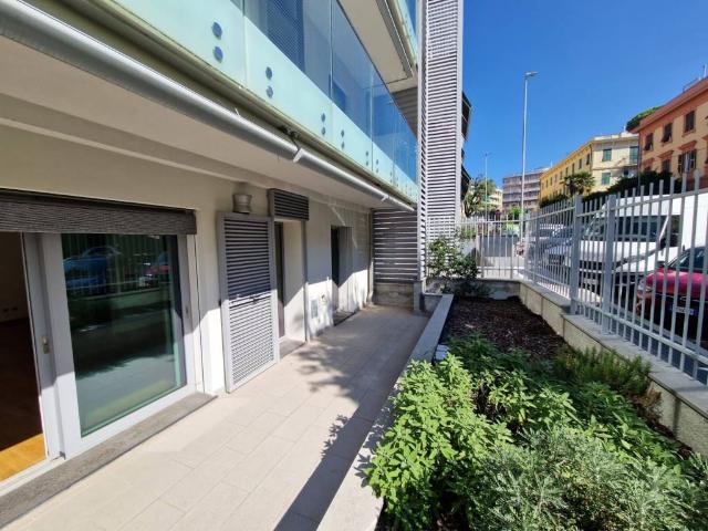 Appartamento in vendita a Medio Levante, Serra Riccò