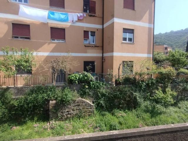 Appartamento in vendita a Media Val Bisagno, Serra Riccò