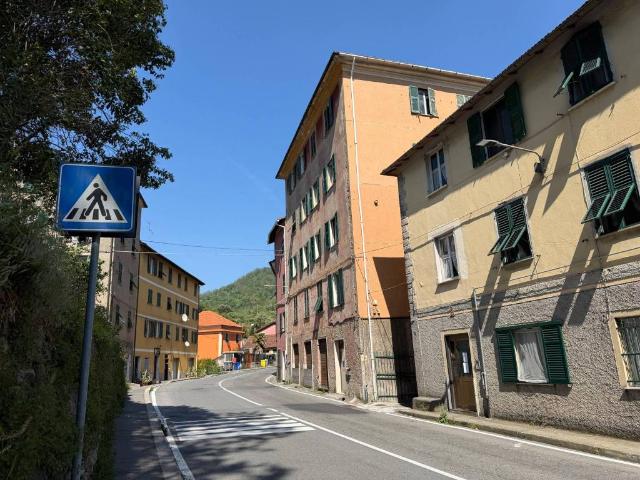 Appartamento in vendita a Val Polcevera, Serra Riccò