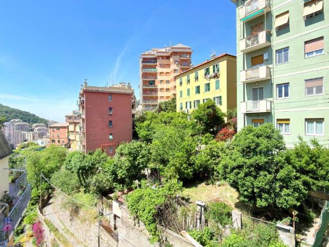 Appartamento in vendita a Bassa Val Bisagno, Serra Riccò
