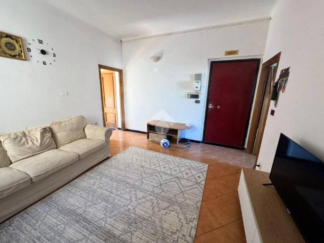 Appartamento in vendita a Centro Ovest, Serra Riccò