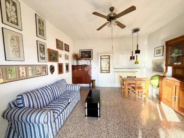 Appartamento in vendita a Medio Ponente, Serra Riccò