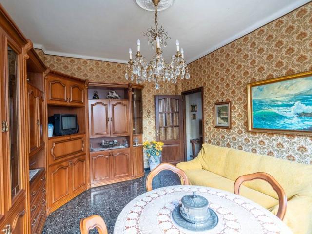 Appartamento in vendita a Centro Est, Serra Riccò
