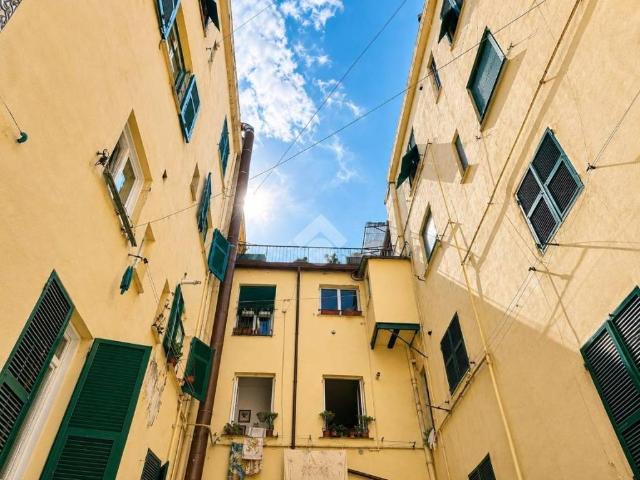 Appartamento in vendita a Centro Est, Serra Riccò