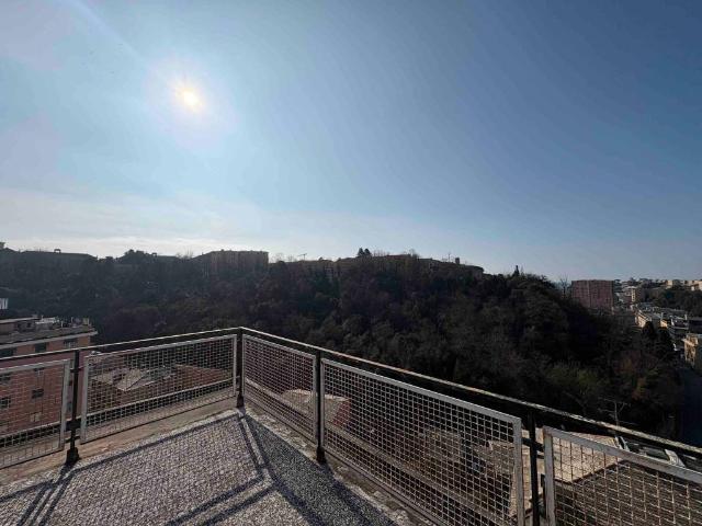 Appartamento in vendita a Levante, Serra Riccò