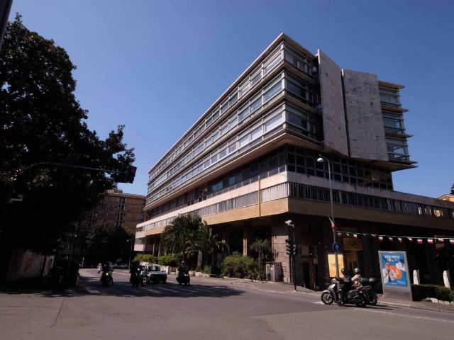 Appartamento in vendita a Centro Est, Serra Riccò