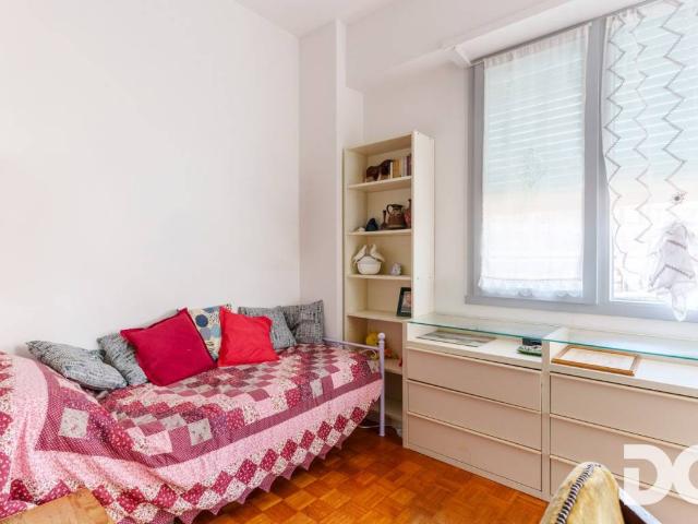 Appartamento in vendita a Centro Est, Serra Riccò