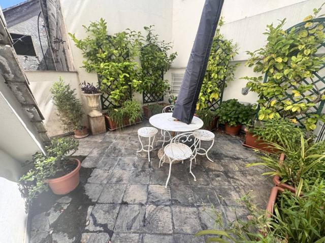 Appartamento in vendita a Centro Est, Serra Riccò