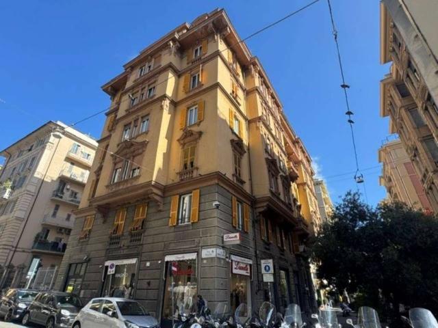 Appartamento in vendita a Centro Est, Serra Riccò