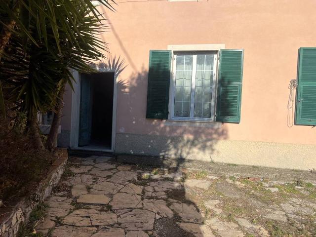 Appartamento in vendita a Bassa Val Bisagno, Serra Riccò