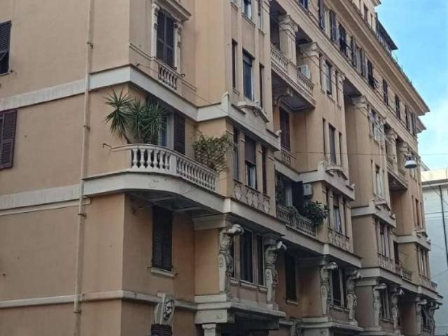 Appartamento in vendita a Foce, Genova