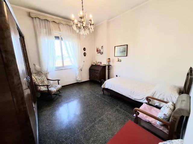 Appartamento in vendita a Medio Ponente, Serra Riccò