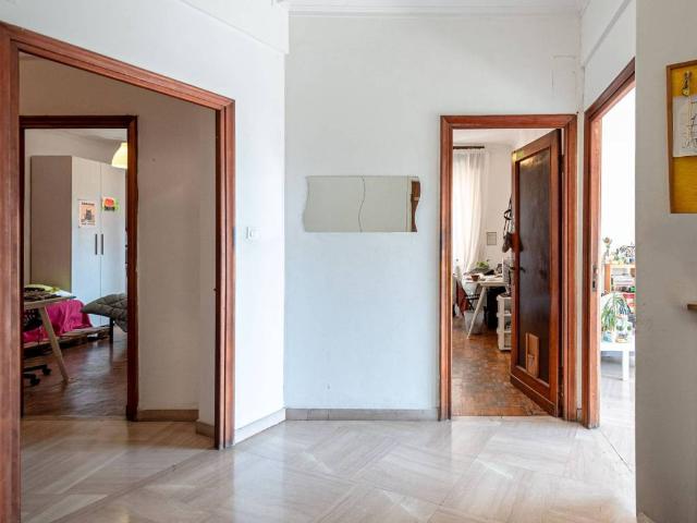 Appartamento in vendita a Centro Est, Serra Riccò