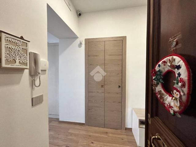 Appartamento in vendita a Centro Ovest, Serra Riccò