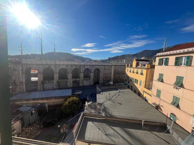 Appartamento in vendita a Val Polcevera, Serra Riccò