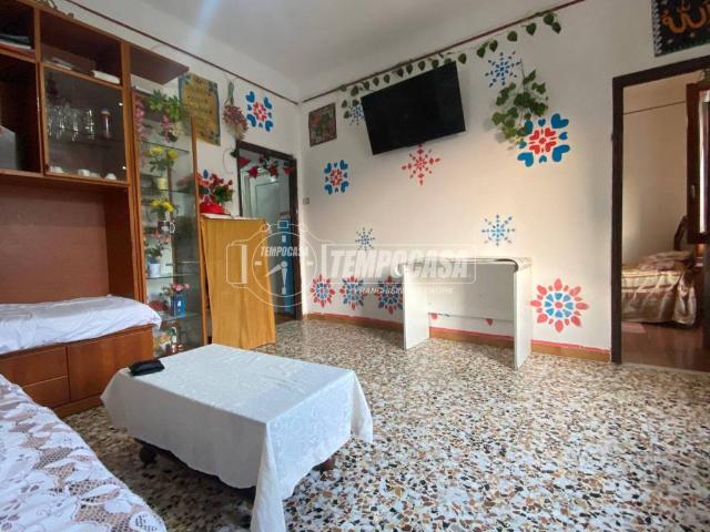Appartamento in vendita a Centro Ovest, Serra Riccò