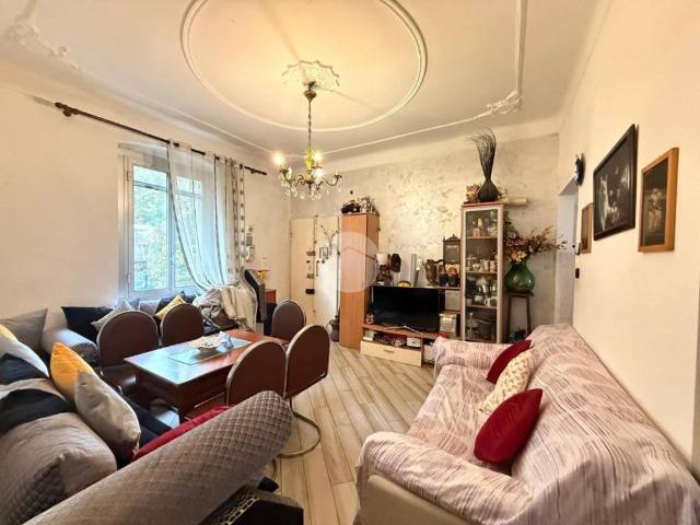 Appartamento in vendita a Centro Ovest, Serra Riccò
