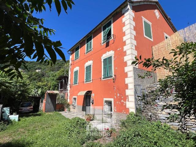 Appartamento in vendita a Media Val Bisagno, Serra Riccò