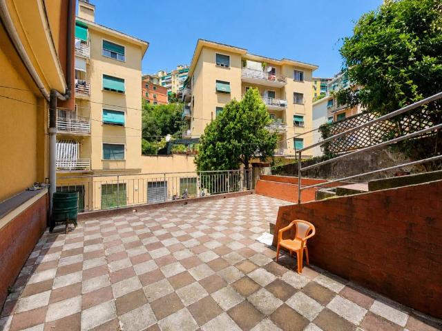 Appartamento in vendita a Bassa Val Bisagno, Serra Riccò