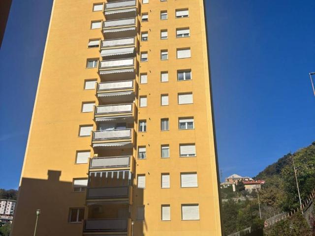 Appartamento in vendita a Centro Ovest, Serra Riccò