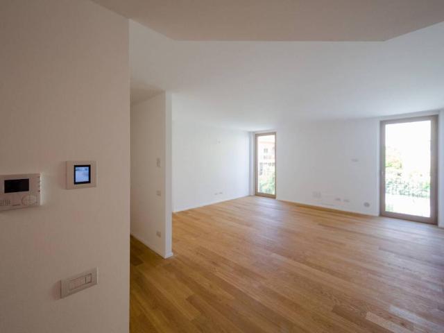Appartamento in vendita a Levante, Serra Riccò