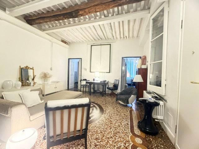 Appartamento in vendita a Maddalena, Genova