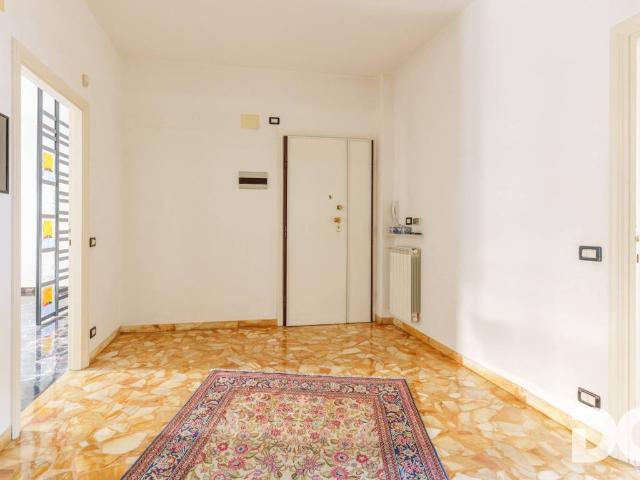 Appartamento in vendita a Righi, Genova