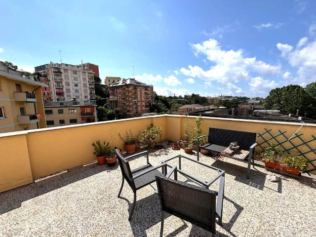 Appartamento in vendita a Bassa Val Bisagno, Serra Riccò