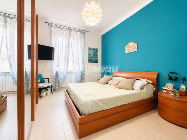 Appartamento in vendita a Centro Ovest, Serra Riccò