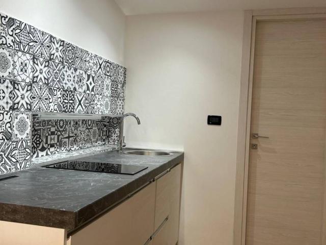 Appartamento in vendita a Centro Est, Serra Riccò